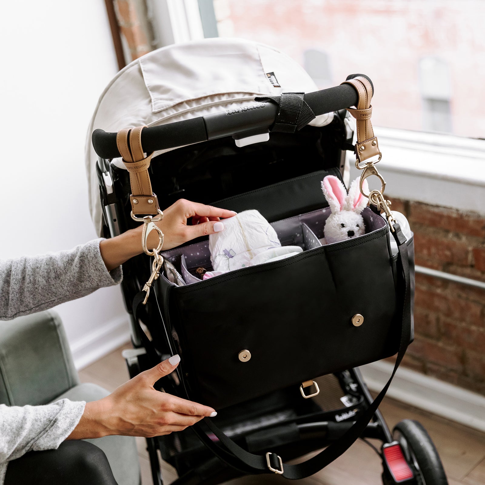 peg perego stroller caddy On-The-Go Diaper Stroller Oragnizer Caddy in Black/Tan